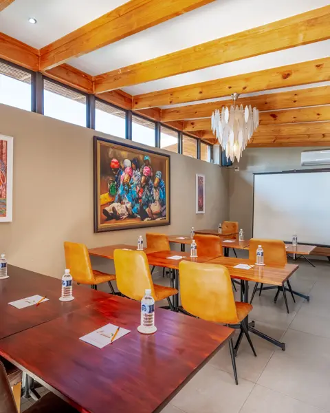 Bushbaby Valley Lodge