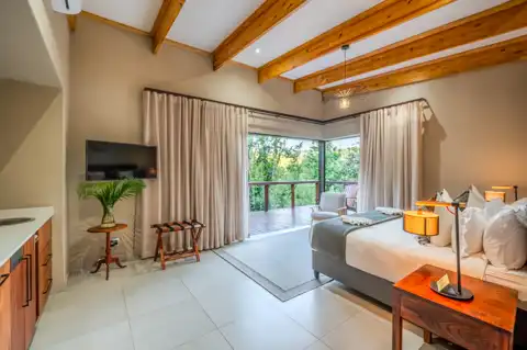Luxury King Villas | Bushbaby Valley Lodge