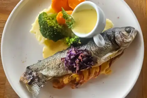 Restaurant | Bushbaby Valley Lodge