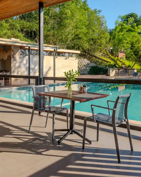 Bushbaby Valley Lodge