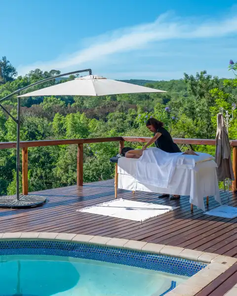 Bushbaby Valley Lodge