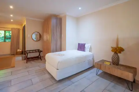 Springhare Family Room | Bushbaby Valley Lodge