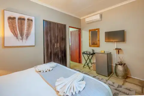 Standard Room | Bushbaby Valley Lodge